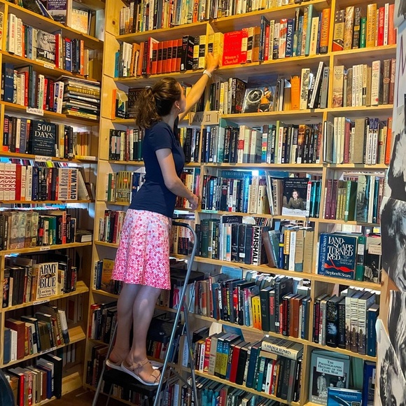 Meet your Posher, Kathryn - Picture 1 of 1